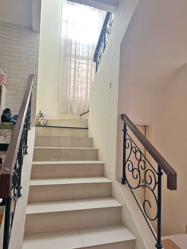 Rumah Hunian Nyaman dan Eksklusif di Alicante Village Serpong