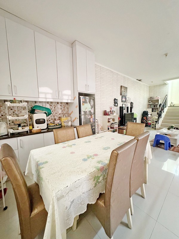 Rumah Hunian Nyaman dan Eksklusif di Alicante Village Serpong