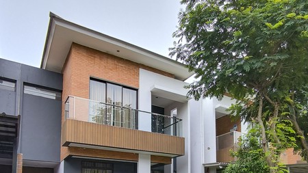 Rumah Bagus Di Discovery Serenity, Bintaro Jaya