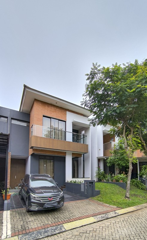 Rumah Bagus Di Discovery Serenity, Bintaro Jaya