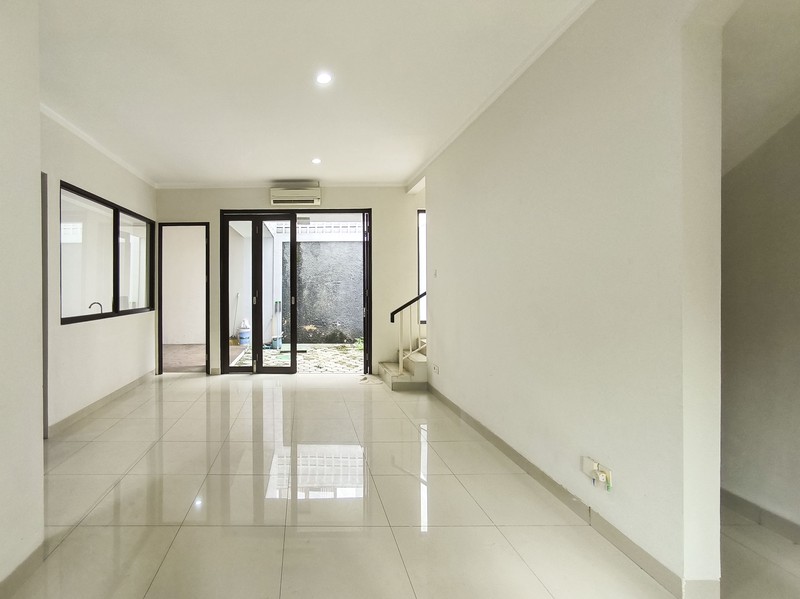 Rumah Bagus Di Discovery Serenity, Bintaro Jaya