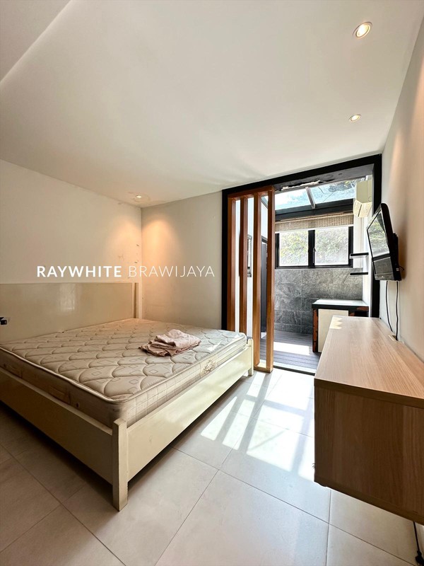 Best Price Rumah Dalam Kompleks Bona Indah Lebak Bulus