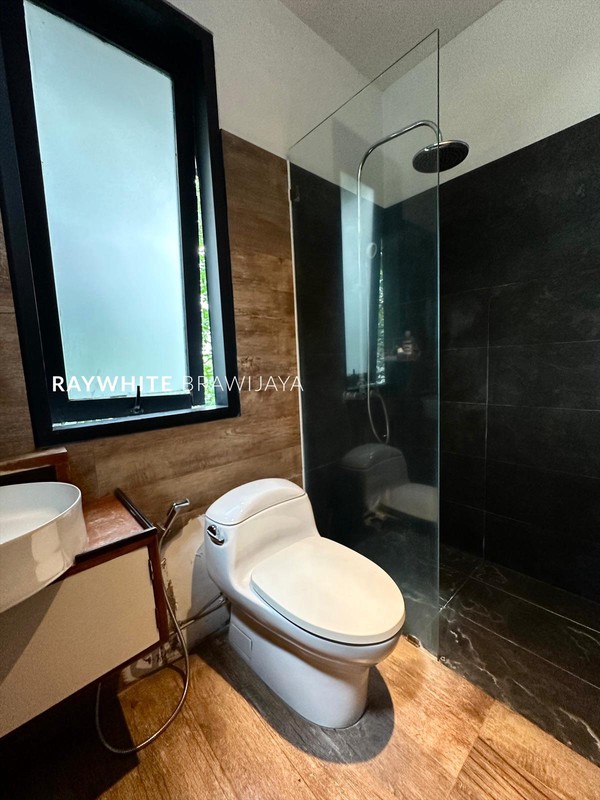 Best Price Rumah Dalam Kompleks Bona Indah Lebak Bulus