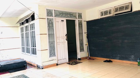 Dijual Rumah 2 lantai di Gunung Sari Indah Surabaya