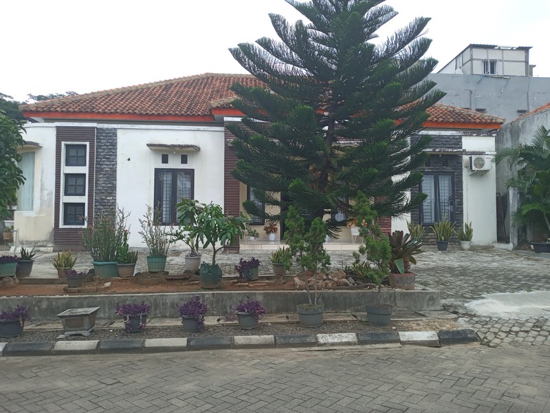 rumah 471 m2 graha madu pesona tanjung senang bandar lampung