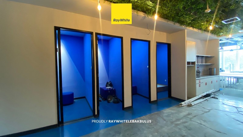 Disewakan Office Space Full Furnished Kemang Raya, Jakarta Selatan!