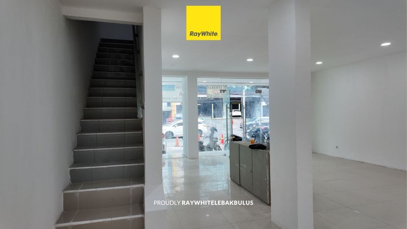 Disewakan Ruko Siap Pakai 2 Lantai di Melawai Raya, Blok M - Lokasi Strategis Jakarta Selatan
