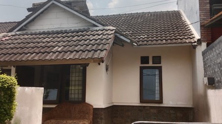 DIJUAL RUMAH  Lokasi STRATEGIS  di PANCORAN MAS - Depok