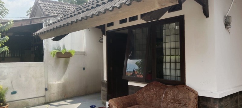 DIJUAL RUMAH  Lokasi STRATEGIS  di PANCORAN MAS - Depok