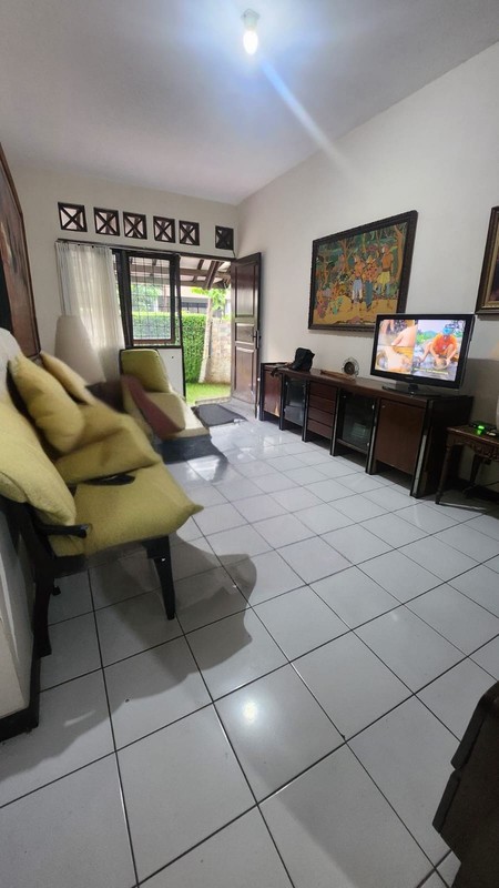 DIJUAL RUMAH  Lokasi STRATEGIS  di PANCORAN MAS - Depok