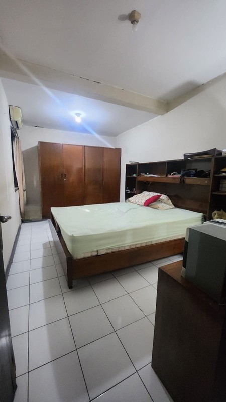 DIJUAL RUMAH  Lokasi STRATEGIS  di PANCORAN MAS - Depok