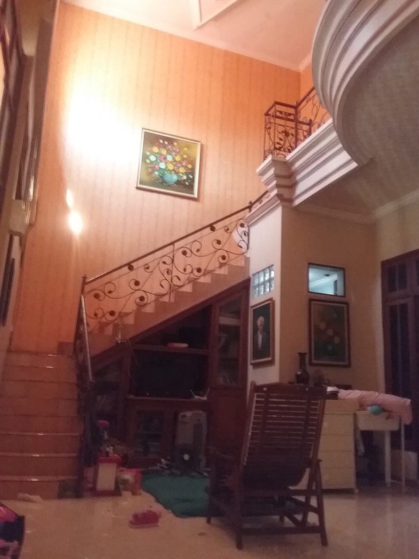 Dijual Rumah Mewah Style Classic di Karah TAMA ASRI Surabaya