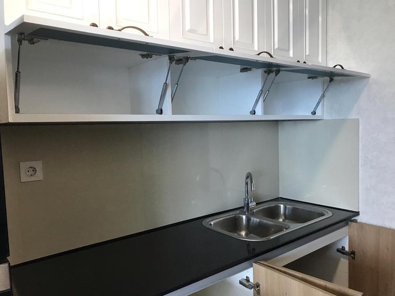 Apartemen The Windsor Apartement 2 BR, Puri Indah-Jakarta Barat