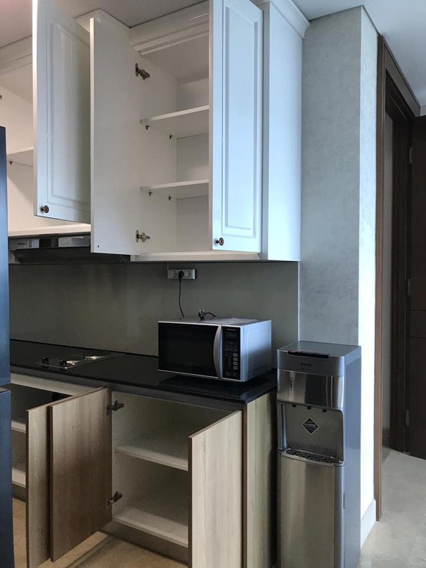 Apartemen The Windsor Apartement 2 BR, Puri Indah-Jakarta Barat