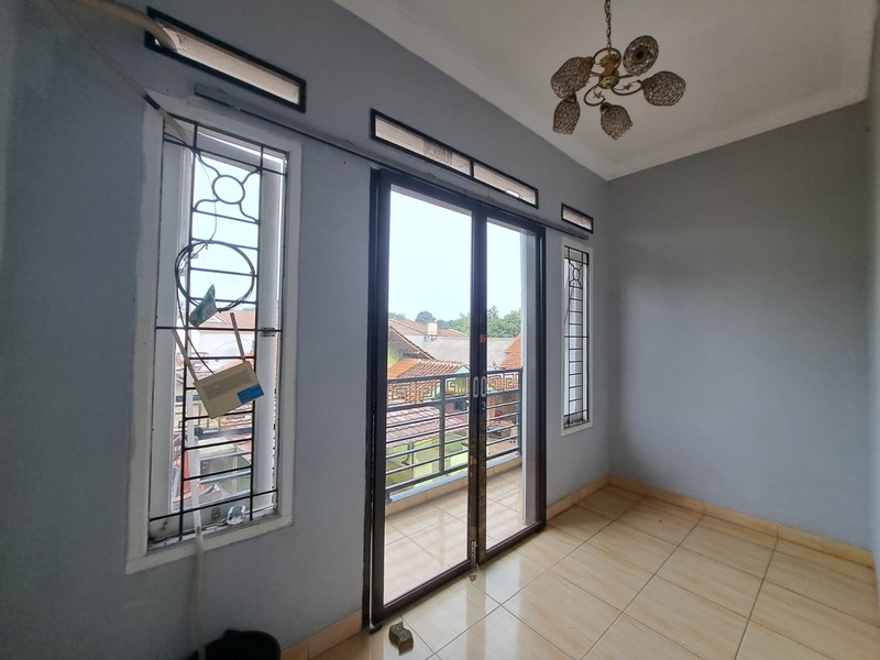 Rumah Nyaman di Cibogo, Cisauk - Dekat BSD City