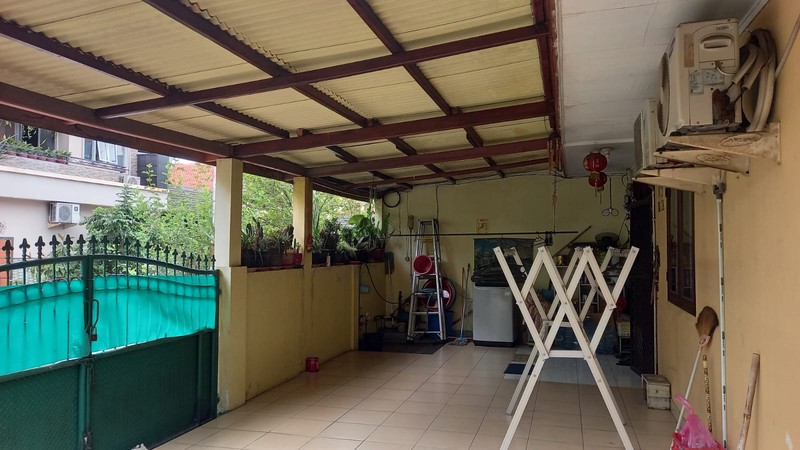 Dijual 2 Rumah  Jadi Satu Di Sari Bumi , Binong - Lippo Karawaci