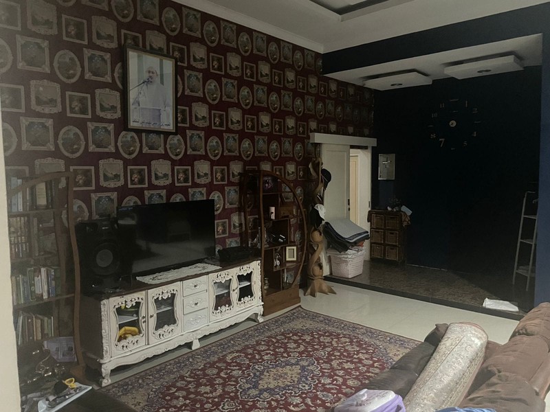 Di jual rumah cantik Graha Raya Pondok Aren