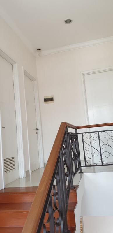 Rumah di Jalan Raya Utama  BSD Greenwich Park