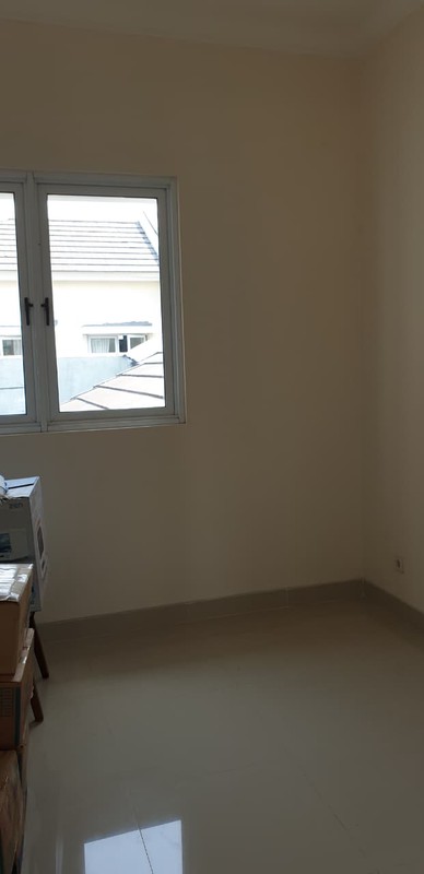 Rumah di Jalan Raya Utama  BSD Greenwich Park