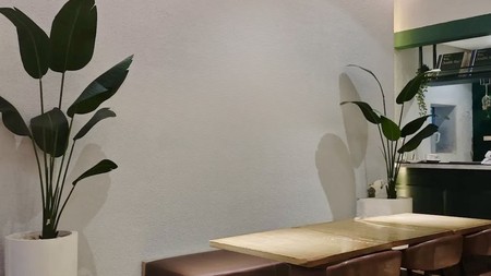 Rumah dijual di Jalan Opak Surabaya Pusat, Pusat bisnis FnB