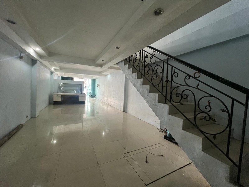 dijual cepat Ruko siap pakai komersial cideng jakarta pusat 