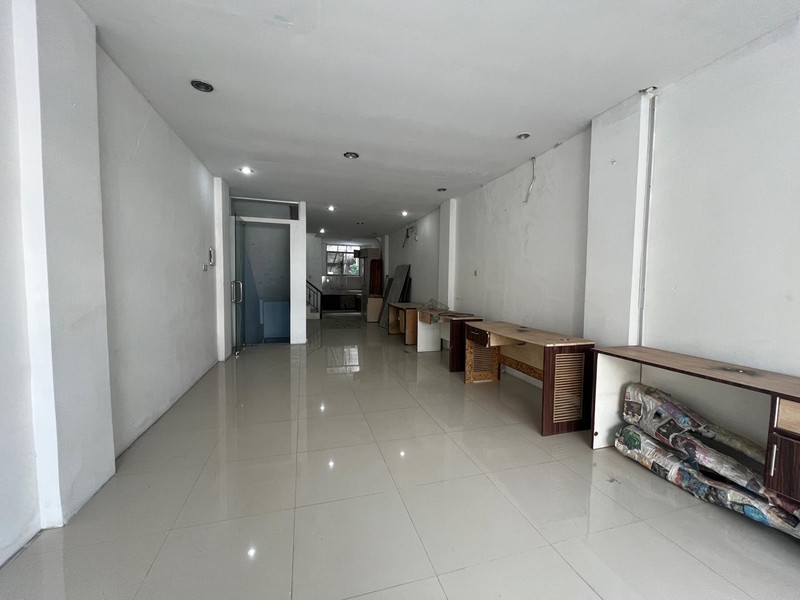 dijual cepat Ruko siap pakai komersial cideng jakarta pusat 