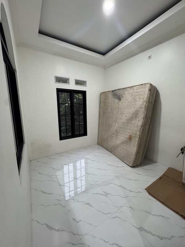 Ruko Modern 3,5 Lantai + Hunian Nyaman  Di Jagakarsa