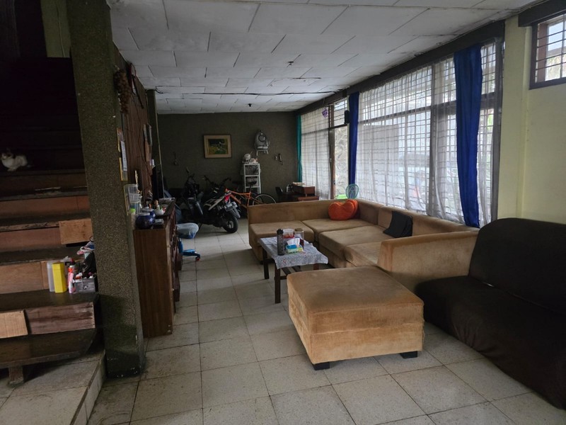 HOT DEAL !!! Rumah Hitung Tanah Harga NJOP Sayap Sukajadi Bandung Kota