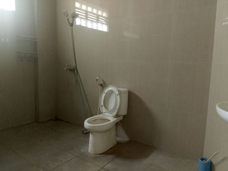 Dijual Rumah Mewah Pinggir Jalan Protokol di Tanjung Karang Pusat