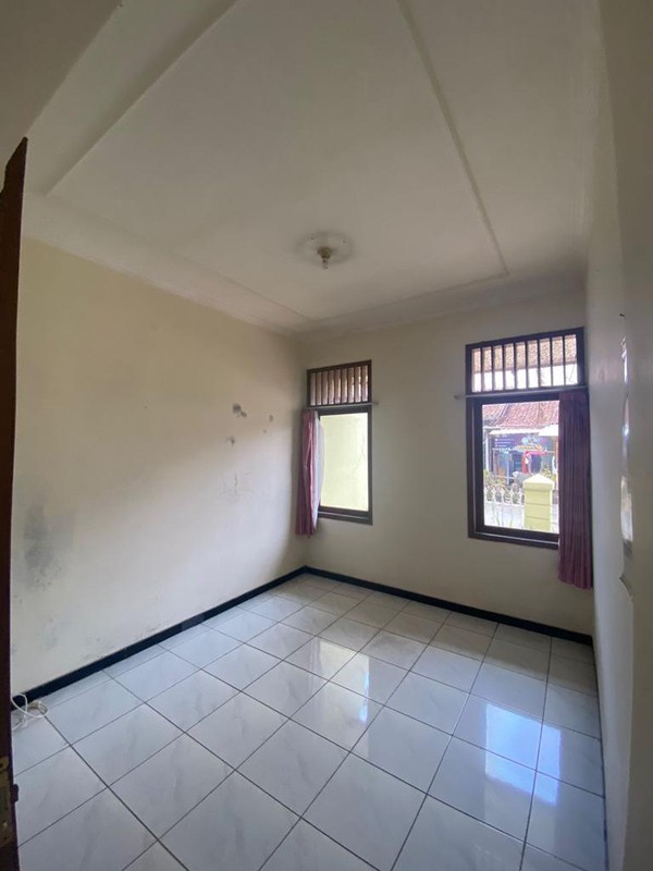 Rumah di Dekat Pasar Grabag Magelang