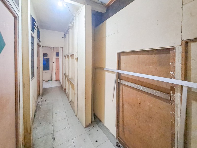 Rumah Klasik di Bendungan Hilir dekat Tanah Abang Menteng Thamrin