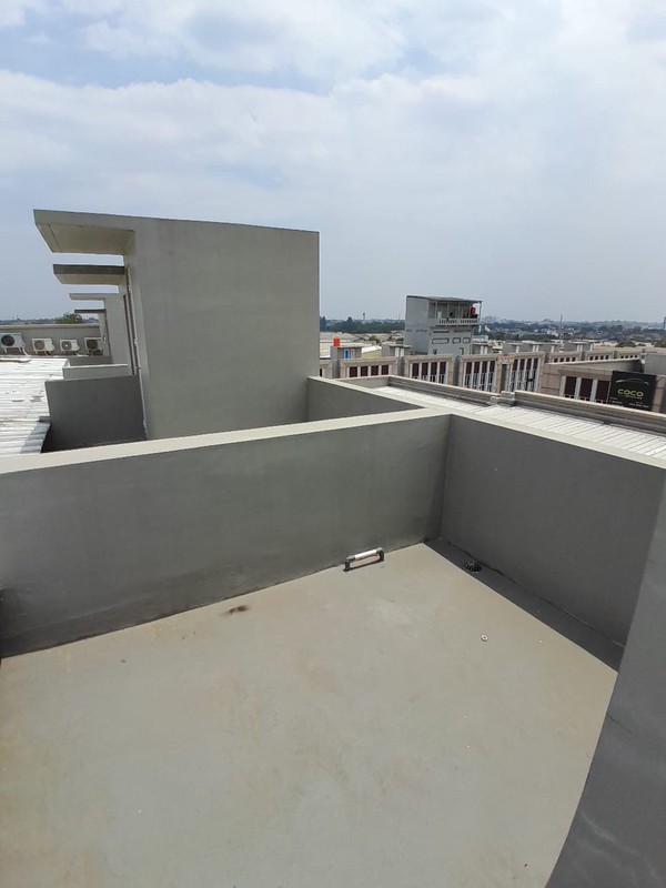 Ruko 3 Lantai di Commpark Kota Wisata 