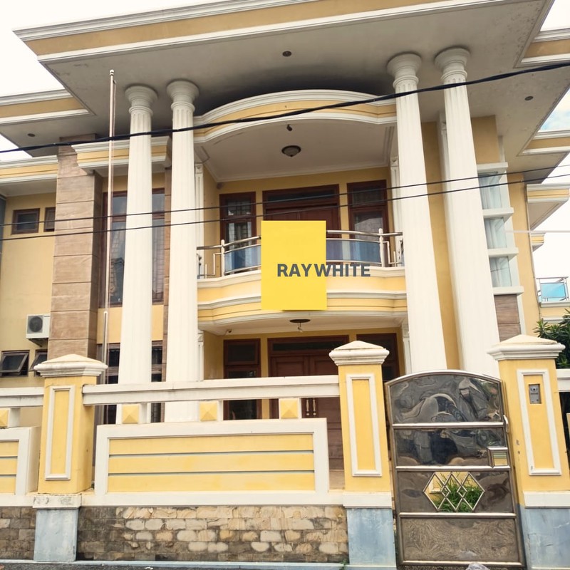 Rumah mewah way halim disewakan rumah 2 lantai IDR. 95 juta per tahun Nego