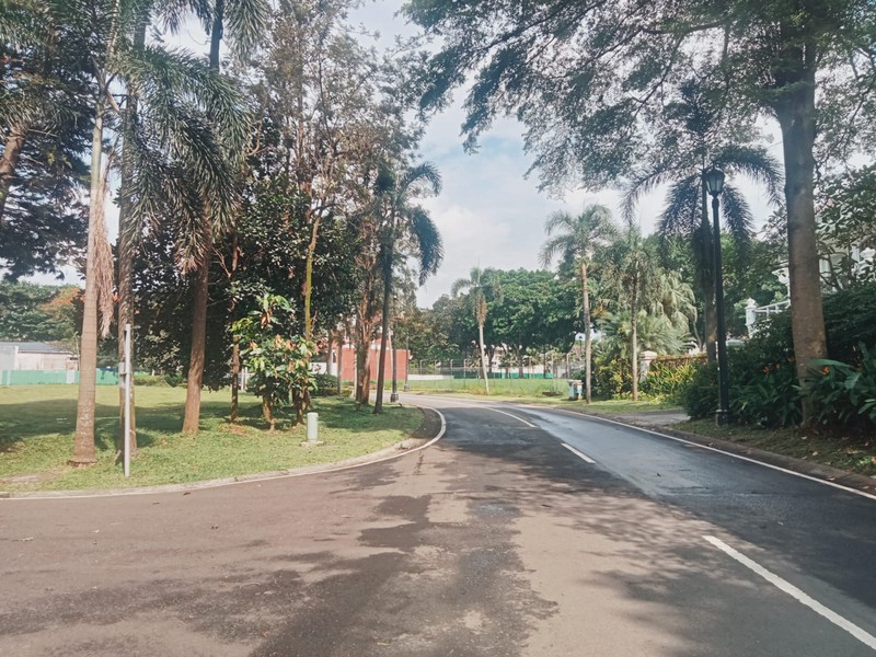 Kavling Siap Bangun Di Jl Taman Golf Karawaci Tangerang