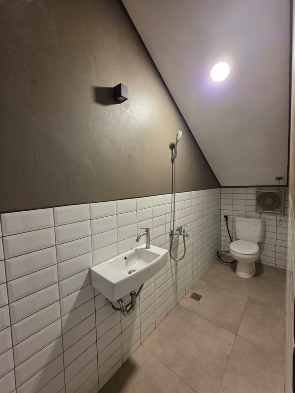 Rumah Baru dan Bagus Siap Huni Asri di Jl Masjid Al Huda, Gg Makmur, Rawa Lele, Jombang, Tangerang Selatan