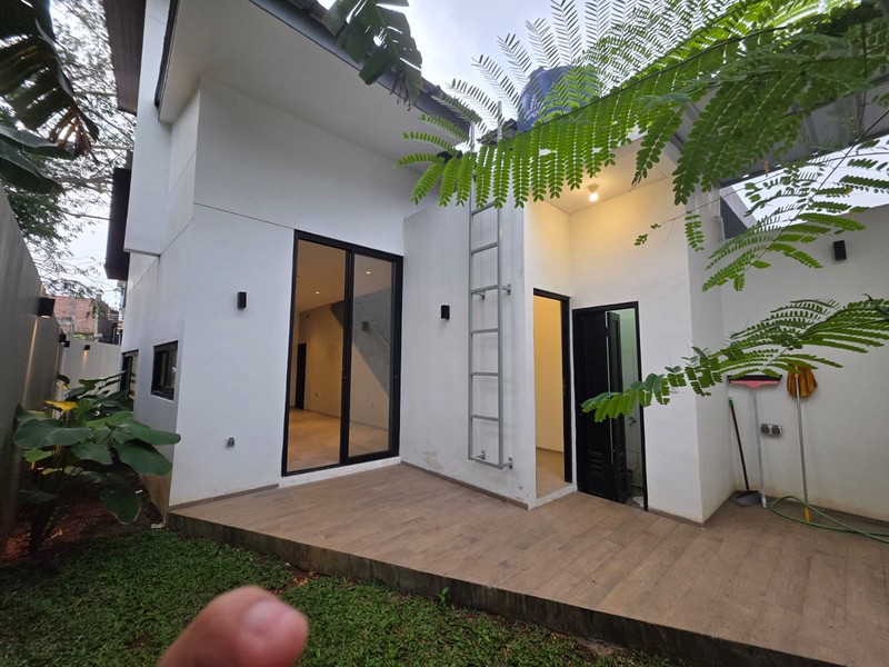 Rumah Baru dan Bagus Siap Huni Asri di Jl Masjid Al Huda, Gg Makmur, Rawa Lele, Jombang, Tangerang Selatan