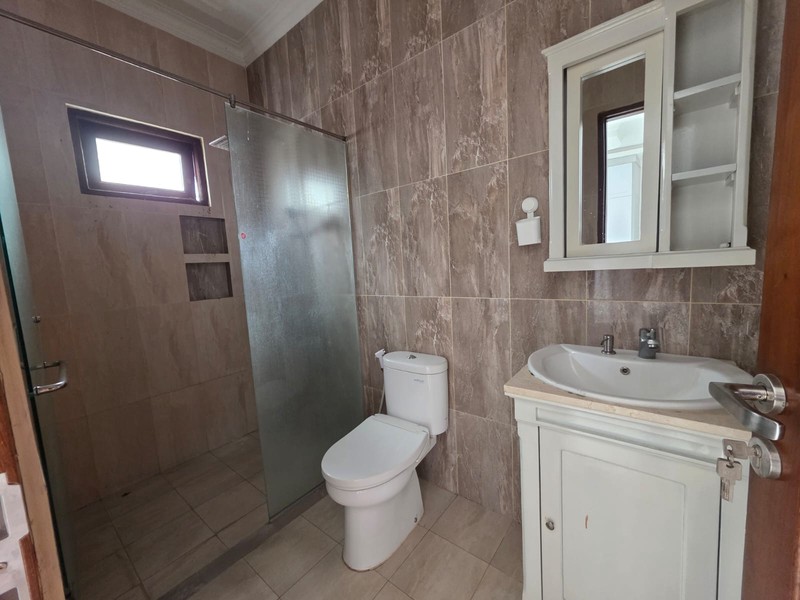 Rumah Bagus Siap Huni 3 Lantai di Giant Residence, Jl Cendrawasih, Kebayoran Lama, Jakarta Selatan