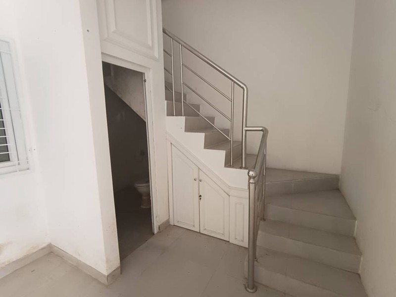 Rumah dua lantai di Perum. Cluster Raffles Residence Cluster Manssion Rajabasa, Bandar Lampung (Lampung)