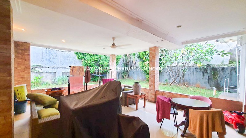 Dijual Rumah & Kost Siap Huni di Kawasan Prestisius Jl Kemang I