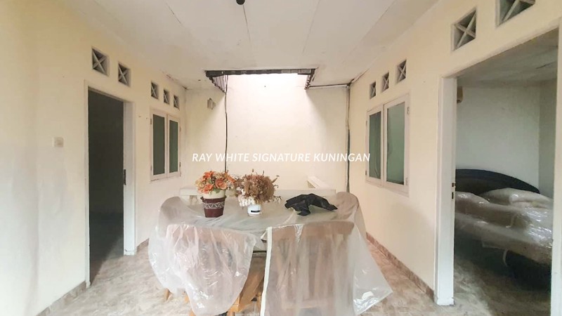 Dijual Rumah 2 Lantai di Tebet Barat Dalam