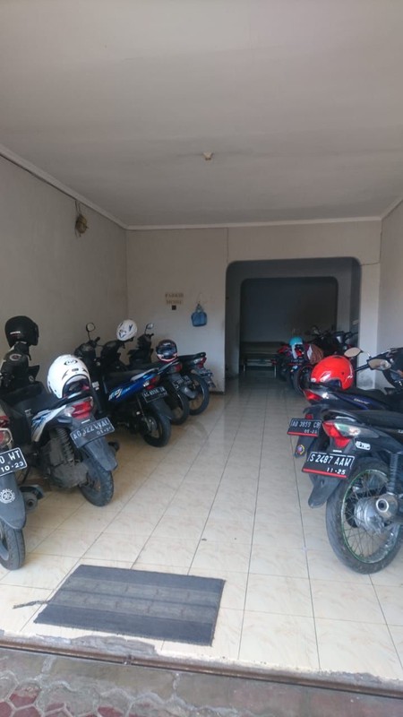 37-Room Student Boarding House For Sale in Surabaya - 3-Minute Walk to UK Petra