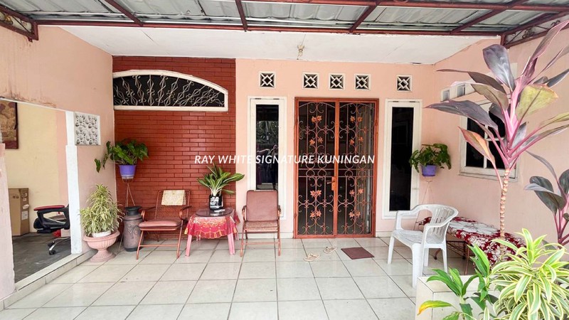 Dijual Rumah Lama Sudah direnovasi dan Terawat