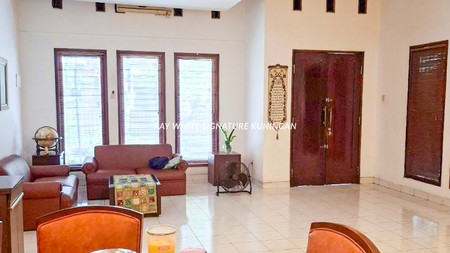 Dijual Rumah & Kost Lokasi Strategis di Tebet Barat Dalam