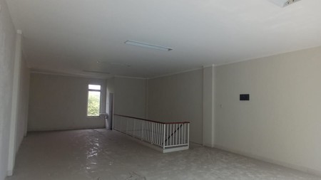 Ruko Siap Pakai Di Ruko Emerald Avenue Bintaro Jaya Sektor 9