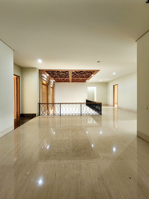 Rumah Bagus Di Jl Kencana Indah Pondok Indah Jakarta Selatan