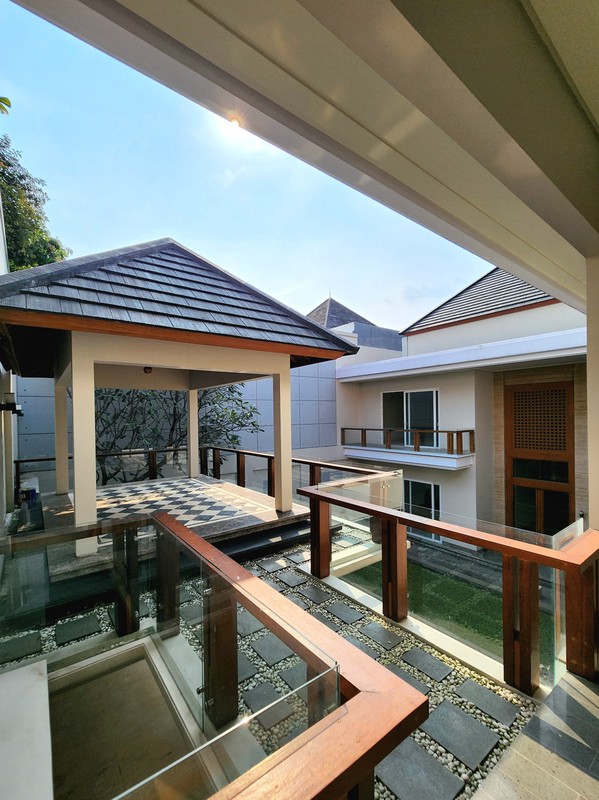 Rumah Bagus Di Jl Kencana Indah Pondok Indah Jakarta Selatan