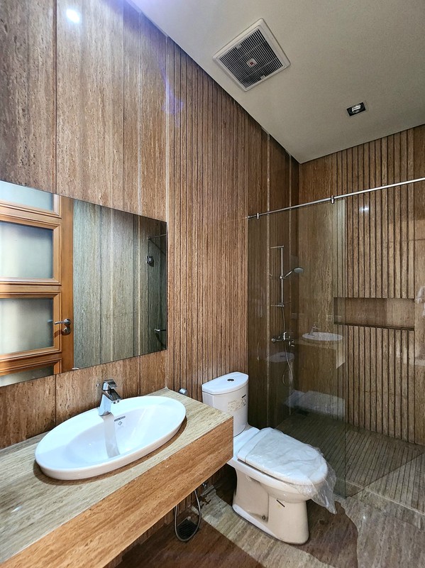 Rumah Bagus Di Jl Kencana Indah Pondok Indah Jakarta Selatan