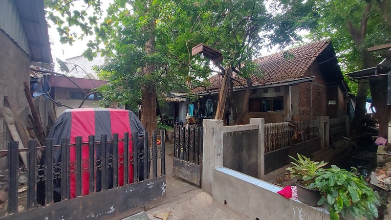 Rumah Hook Luas Cocok untuk Cluster atau Kost Daerah Pisangan Baru Jakarta Timur