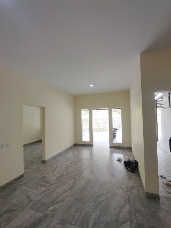 Rumah Brand New renovasi rapih di De Latinos BSD