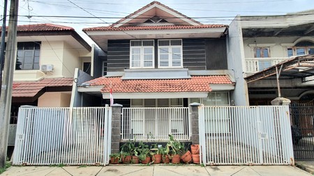 Djual: Rumah hangat mengundang, rapih dan siap huni, di lokasi favorit Gading Kirana Timur, Kelapa Gading